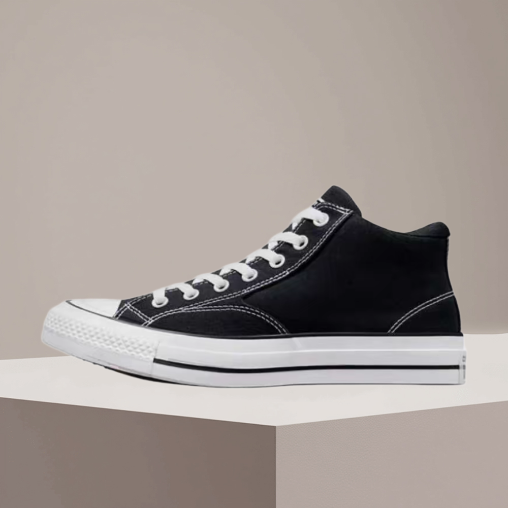 รองเท้าผ้าใบคอนเวิร์ส ชัค เทย์ - Converse Shoes Chuck Taylor All Star บทวิจารณ์และราคา