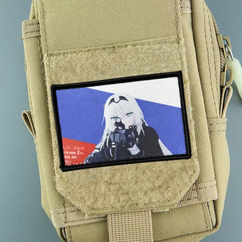 ความงามอะนิเมะแพทช์บนเสื้อผ้าย - Urban Backpack Tactical บทวิจารณ์และราคา
